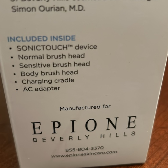NEW NEVER USED EPIONE BEVERLY HILLS SONIC TOUCH CLEANSING SYSTEM - Picture 7 of 10